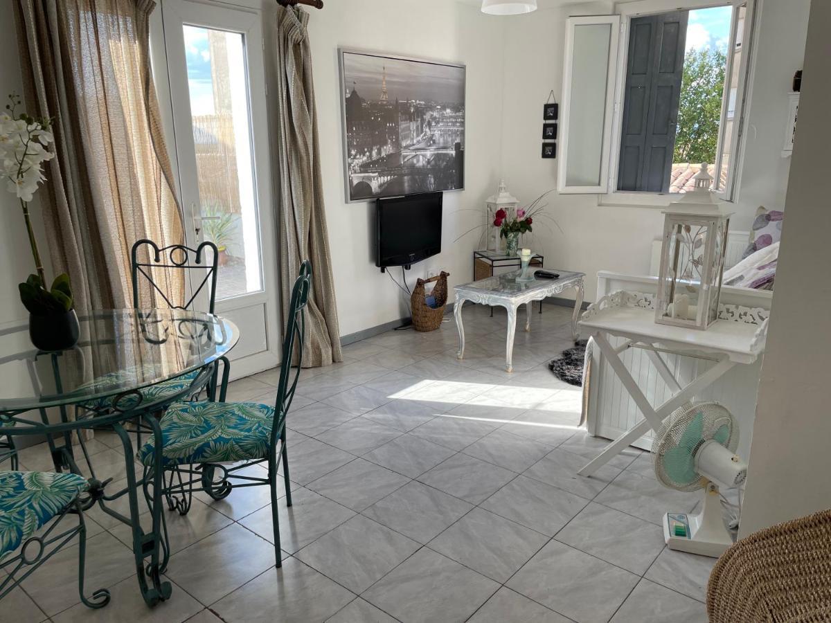 Centre Carcassonne Apartment With Private Sunny Terrace Exteriör bild